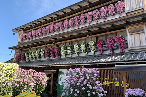 井筒屋の装飾(提供写真)